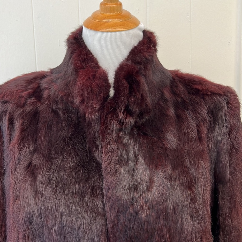 Fur coat - Picture 2 of 9